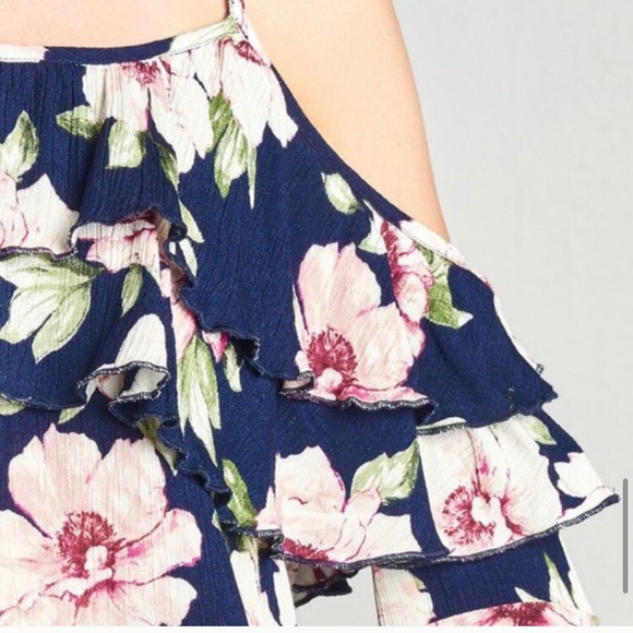 🟢 Cold Shoulder Bell Sleeve Floral Spaghetti Strap Ruffle Top - Picture 9 of 10